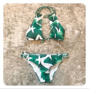 CUPSHE two piece tropical leafy print bikini